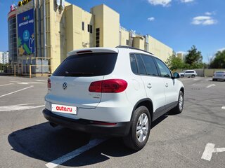 2015 Volkswagen Tiguan I Рестайлинг, белый, 1680000 рублей, вид 4