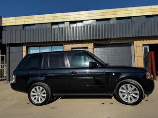 2011 Land Rover Range Rover III Рестайлинг 2, чёрный, 3500000 рублей, вид 3