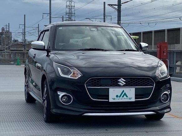 2020 Suzuki Swift V, чёрный