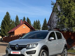 2018 Renault Sandero Stepway II, серебристый, 830000 рублей, вид 1