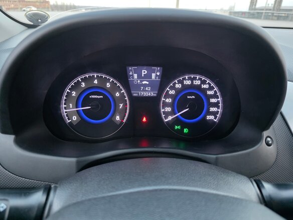 2012 Hyundai Solaris I, синий, 815000 рублей - вид 12