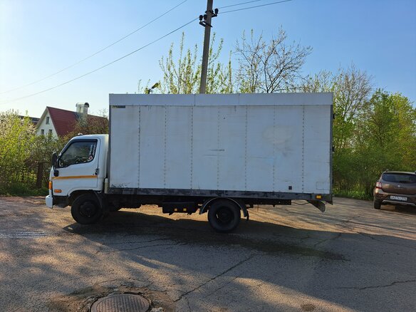 2009 Hyundai HD35, белый - вид 4