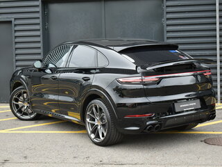 2020 Porsche Cayenne Turbo Coupé III, чёрный, 12300000 рублей, вид 5