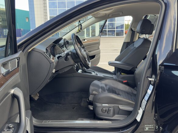2015 Volkswagen Passat B8, чёрный, 1525000 рублей - вид 10