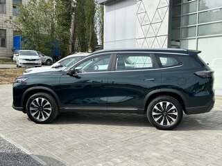 2026 Tenet T8, зелёный, 3099000 рублей, вид 4