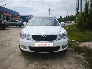 2011 Skoda Octavia II (A5) Рестайлинг, белый, 630000 рублей, вид 1