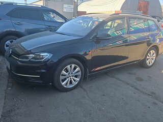 2020 Volkswagen Golf VII Рестайлинг, чёрный, 1846000 рублей, вид 1