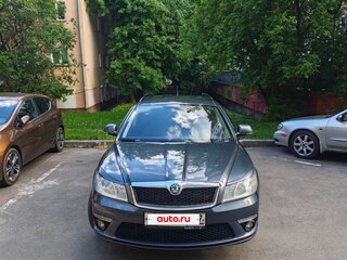 2011 Skoda Octavia Czech market II (A5) Рестайлинг, серый, 890000 рублей, вид 2