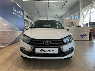 2026 Lada (ВАЗ) Granta I Рестайлинг, белый, 1098000 рублей, вид 2