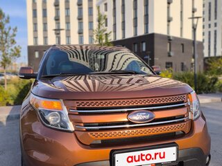2014 Ford Explorer V, коричневый, 1759999 рублей, вид 2