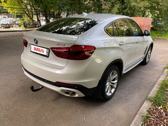2015 BMW X6 30d II (F16), белый - вид 3