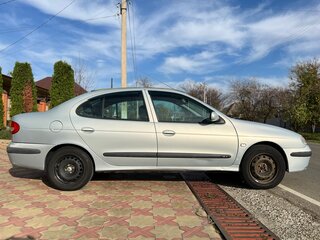 2003 Renault Megane I Рестайлинг, серый, 265000 рублей, вид 2