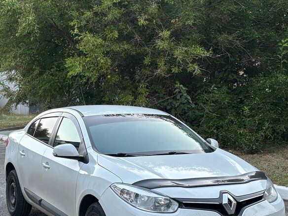 2014 Renault Fluence I Рестайлинг, белый, 530000 рублей - вид 6