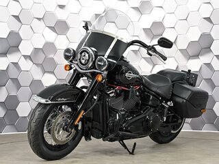 2017 Harley-Davidson Heritage Classic, чёрный, 1399000 рублей, вид 2
