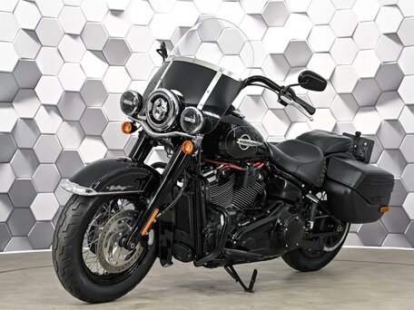 2017 Harley-Davidson Heritage Classic, чёрный, 1399000 рублей, вид 2