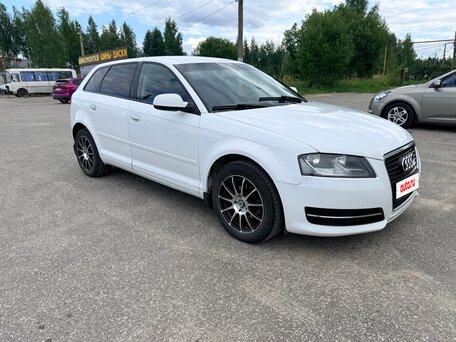 2011 Audi A3 II (8P) Рестайлинг 2, белый, 537000 рублей, вид 2
