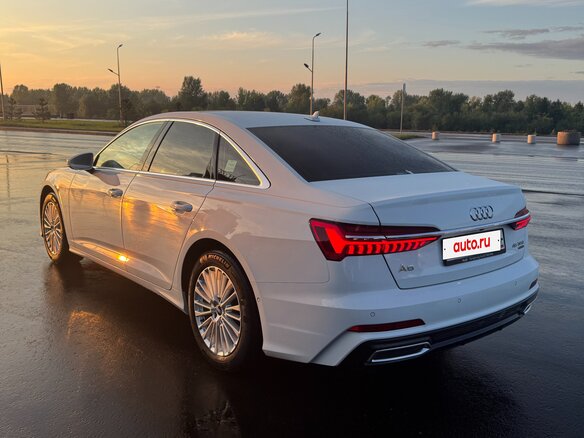 2020 Audi A6 45 TFSI V (C8), белый, 4100000 рублей - вид 3
