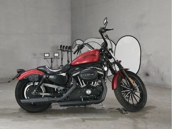 2011 Harley-Davidson Sportster 883, красный, 783000 рублей - вид 1