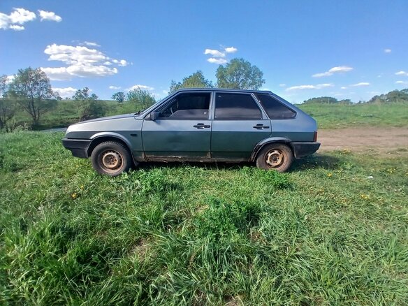 1990 Lada (ВАЗ) 2109, серебристый - вид 3