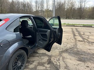 2011 Ford Focus II Рестайлинг, серый, 680000 рублей, вид 2