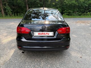 2013 Volkswagen Jetta VI, чёрный, 820000 рублей, вид 5