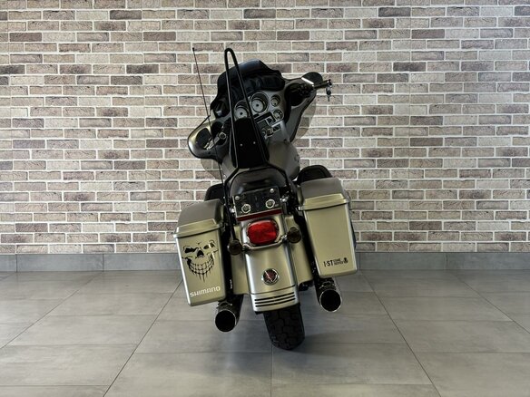 2008 Harley-Davidson Street Glide, серебристый, 855000 рублей - вид 5