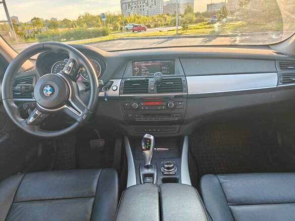 2010 BMW X5 30d II (E70) Рестайлинг, чёрный, 2250000 рублей - вид 5