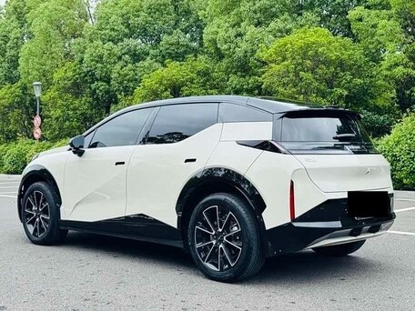 2025 Zeekr X 66 kWh I, белый, 3980000 рублей, вид 5
