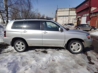 2004 Toyota Highlander I (XU20) Рестайлинг, серебристый, 999999 рублей, вид 4