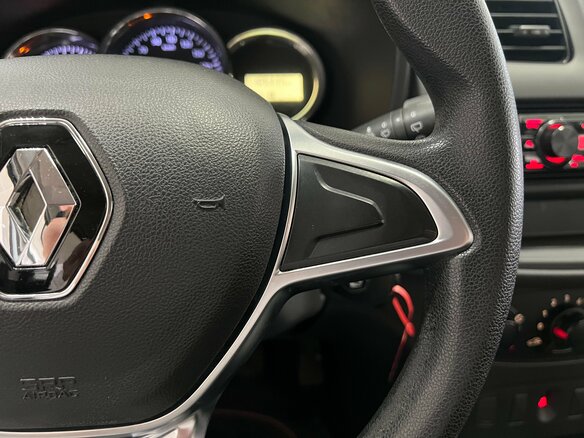 2019 Renault Sandero II Рестайлинг, белый - вид 18