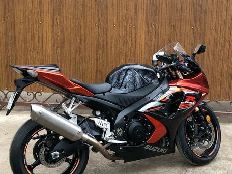 2007 Suzuki GSX-R 1000, красный, 685000 рублей, вид 3