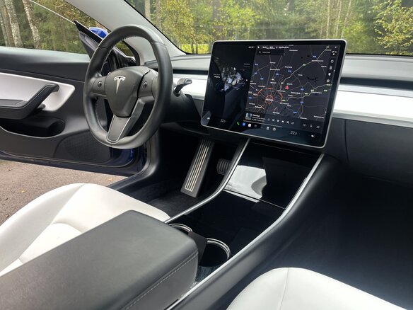 2020 Tesla Model 3 Standart Plus I, синий, 2590000 рублей - вид 14