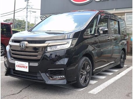 Honda Stepwgn V Рестайлинг