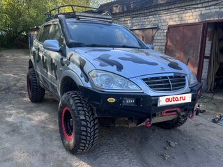 2010 SsangYong Kyron 6-speed I Рестайлинг, серебристый, 1200000 рублей, вид 3