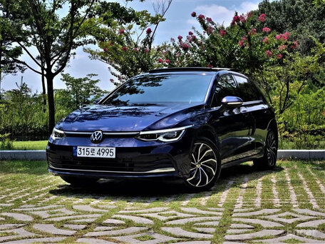 Volkswagen Golf VIII