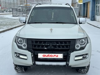 2020 Mitsubishi Pajero IV Рестайлинг 2, белый, 4200000 рублей, вид 1