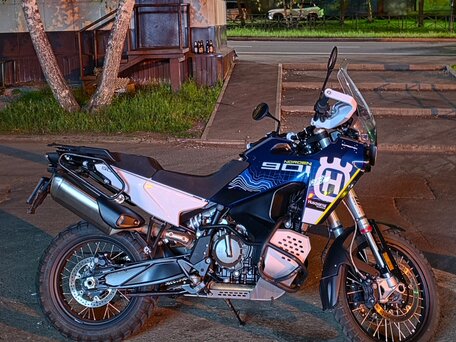 2024 Husqvarna Norden 901, синий, 1400000 рублей, вид 5
