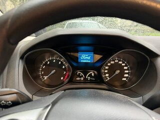 2011 Ford Focus III, белый, 570000 рублей, вид 5
