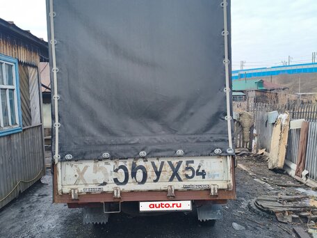 1990 Toyota HiAce, белый, 700000 рублей, вид 2