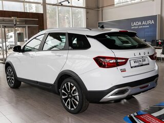 2026 Lada (ВАЗ) Vesta SW Cross I Рестайлинг (NG), белый, 2023000 рублей, вид 3