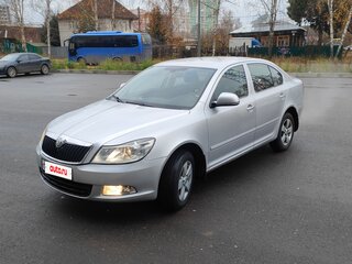 2012 Skoda Octavia II (A5) Рестайлинг, серебристый, 910000 рублей, вид 1