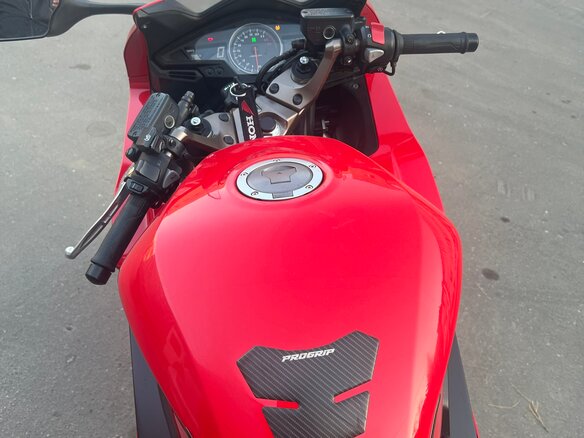 2015 Honda VFR 800, красный, 675000 рублей - вид 11