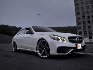 2014 Mercedes-Benz E-Класс AMG 63 AMG S IV (W212, S212) Рестайлинг, белый, 11000000 рублей, вид 2