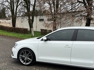 2017 Volkswagen Jetta VI Рестайлинг, белый, 1870000 рублей, вид 3