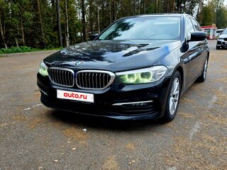 2019 BMW 5 серии 520d VII (G30/G31/G38), чёрный, 2890000 рублей, вид 4