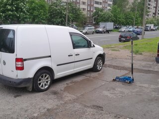2012 Volkswagen Caddy III Рестайлинг, белый, 560000 рублей, вид 3