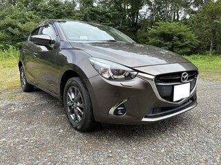 2018 Mazda Demio IV (DJ), серый, 967700 рублей, вид 3