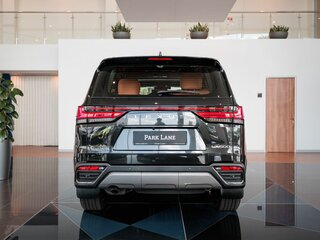 2026 Lexus LX 600 IV, чёрный, 23330000 рублей, вид 4