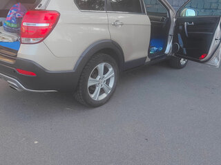 2013 Chevrolet Captiva I Рестайлинг 2, золотистый, 1570000 рублей, вид 2