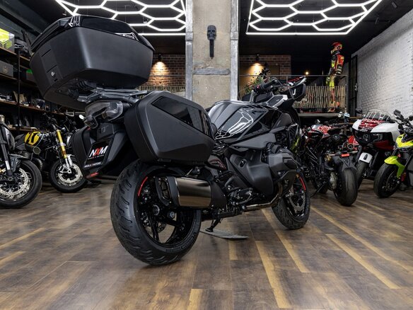 2026 BMW R 1300 RT, чёрный, 3490000 рублей - вид 17